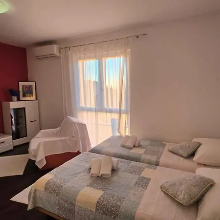 In - Istrien 43257 Porec
